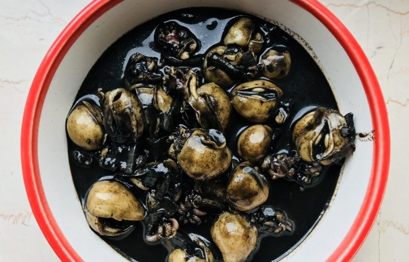 Calamares en su tinta (con cazuela, Thermomix y&nbsp;Crockpot)