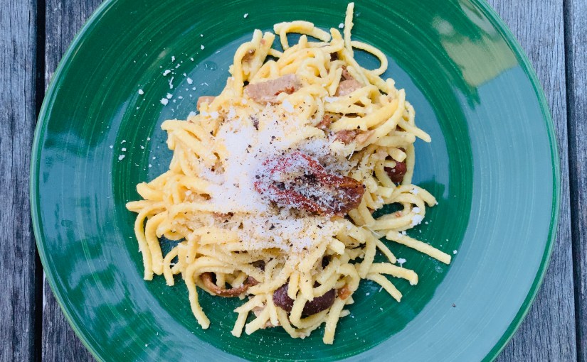 Pasta con solomillo, setas al ajillo y tomates&nbsp;secos